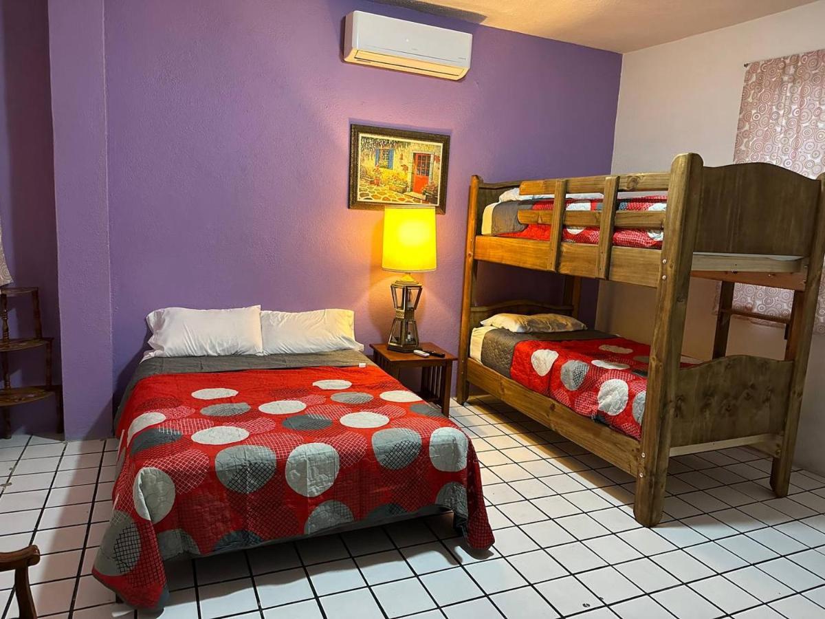 My Family In - Hostal Monterrey